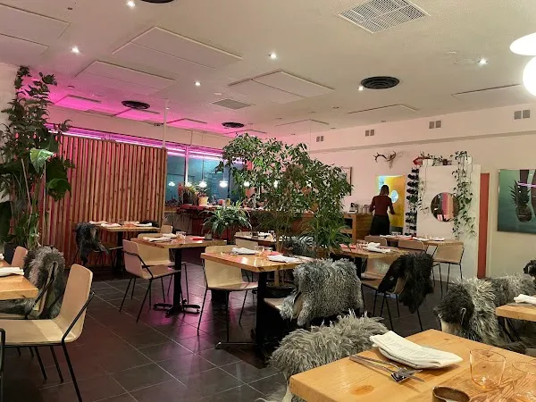 Deer + Almond — Canadian restaurant in Winnipeg