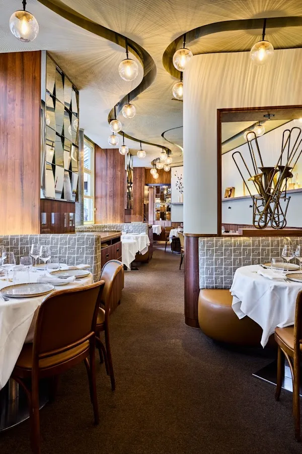Dessirier — Seafood restaurant in Paris