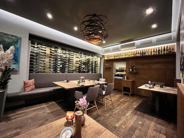 Die Weinbank — Fine-Dining restaurant in Ehrenhausen an der Weinstraße