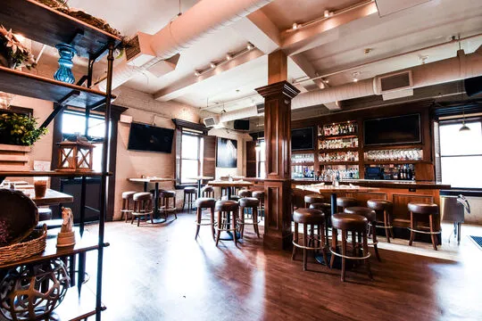 Dillon's — American restaurant in Boston