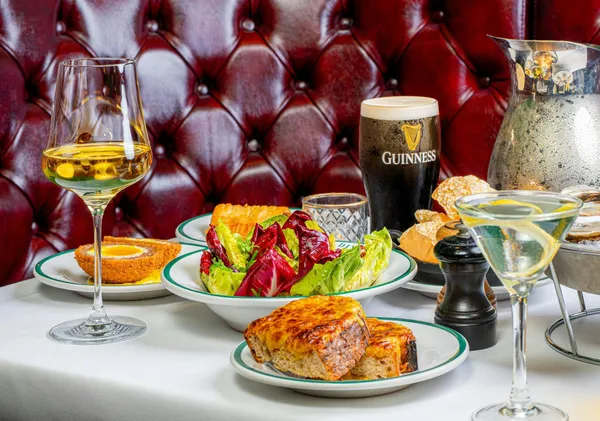 Dingles Public House — British restaurant in San Francisco