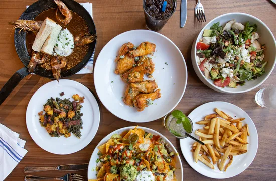 District All Day Delicious — American restaurant in New Orleans