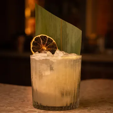 Donna — Cocktail Bar restaurant in New York