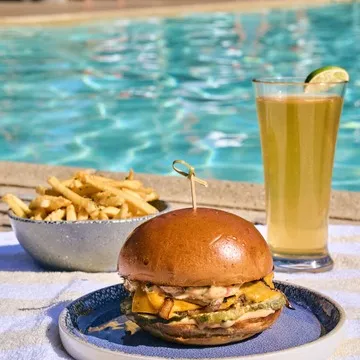 Dream Rooftop — Californian restaurant in Los Angeles