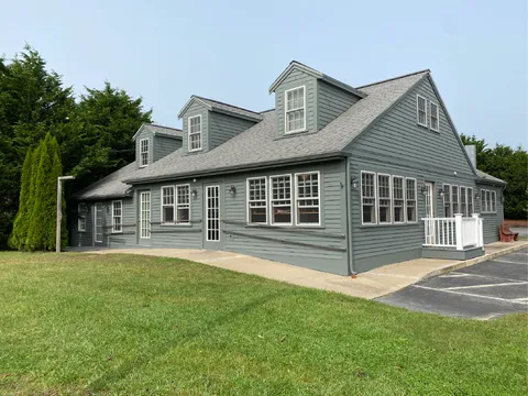 Drifters — New American restaurant in Chatham