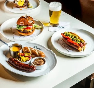 D's Sports Bar — Sports Bar restaurant in Fort Lauderdale