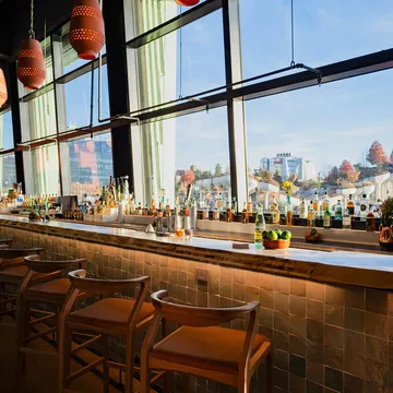 El Bar — Cocktail Bar restaurant in New York