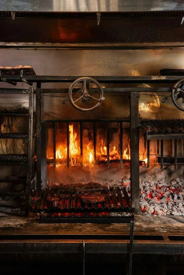 El Che Steakhouse & Bar — Steakhouse restaurant in Chicago