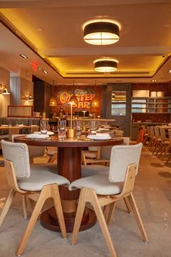 El Fish Marisquería — Seafood restaurant in New York