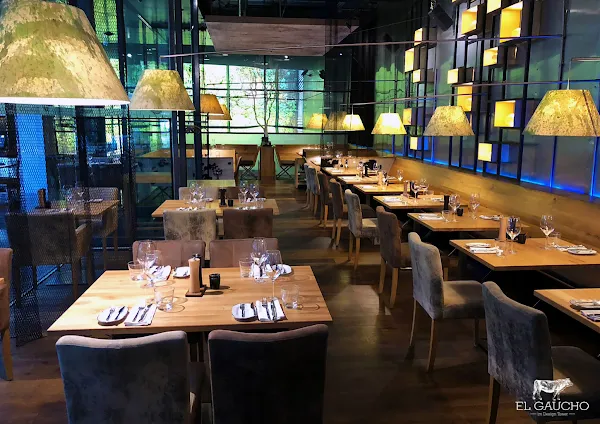 El Gaucho Im Design Tower — Steakhouse restaurant in Wien