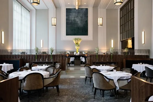 Eleven Madison Park — European-American restaurant in New York