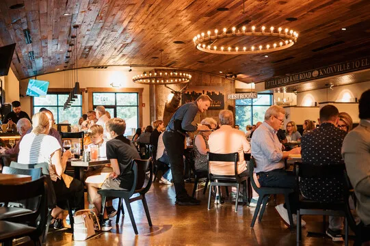 Elkmont Station — Southern restaurant in Knoxville
