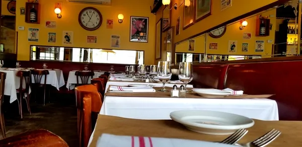 Encore Bistro — French restaurant in Larchmont