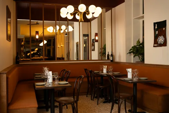 Entre Nous — Wine Bar restaurant in New York