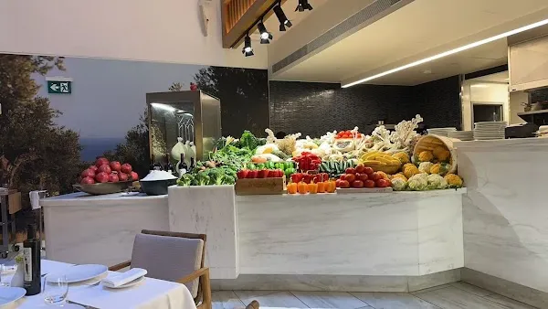 estitario Milos Toronto — Mediterranean restaurant in Toronto