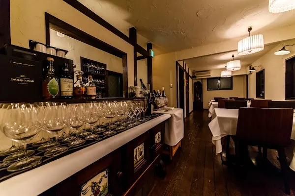 Evoluer — French restaurant in Osaka