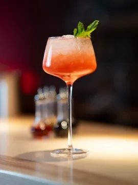 Fanboy — Cocktail Bar restaurant in Richmond