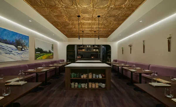 Feld Restaurant — Farm to Table restaurant in Chicago