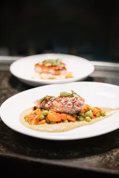 Fin and Tonic — Tapas restaurant in Virginia Beach