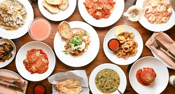 Fiorella's Cucina - Newtonville — Italian restaurant in Newton