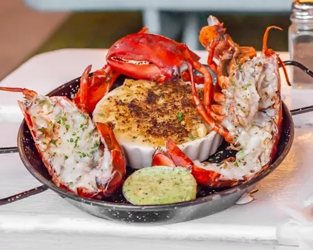 Fish N Beer — Seafood restaurant in Denver
