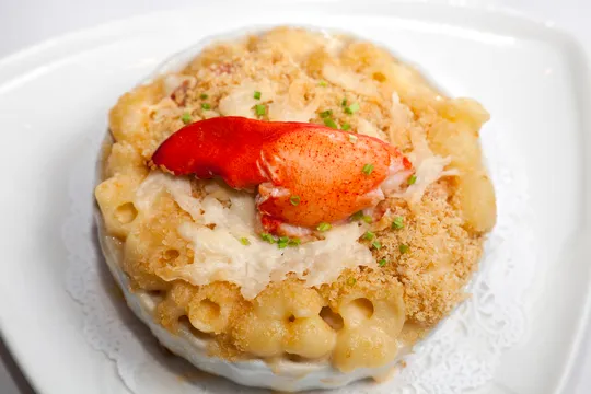 Five Bays Bistro — New American restaurant in Osterville
