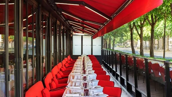 Fouquet's Paris — French restaurant in Paris