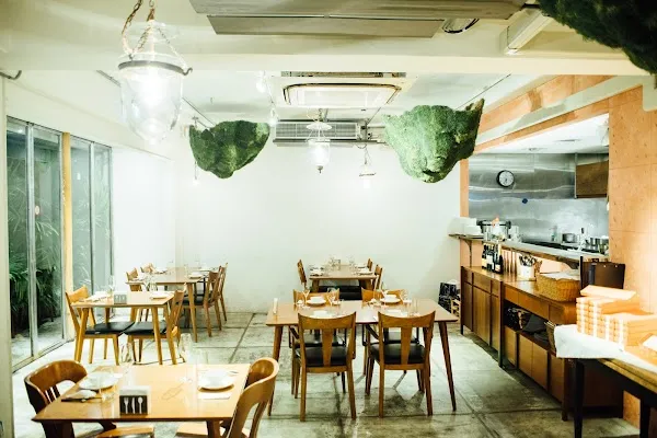 Fujin Tree Taiwanese Cuisine & Champagne (Songshan) — Taiwanese restaurant in Taipei City