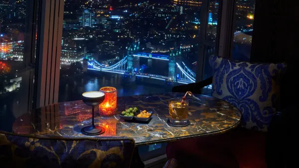 GŎNG — Bar, Japanese, Sushi restaurant in London