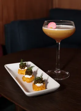 Galerie Bar — Cocktail Bar restaurant in New York