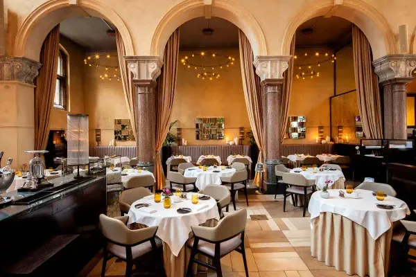 Galvin la Chapelle — Fine Dining, French, Michelin Starred restaurant in London