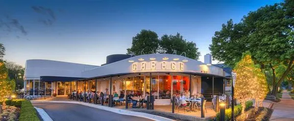 Garage Grill and Fuel Bar — American restaurant in Detroit