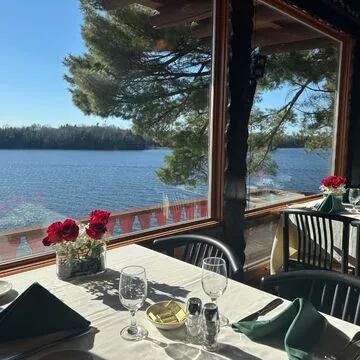 Garmisch Inn Bar & Restaurant — German restaurant in Cable