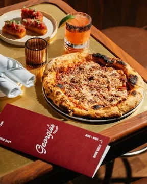 Georgie's — Contemporary American restaurant in New York