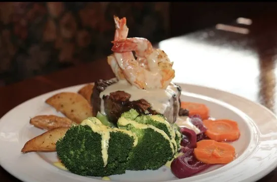 Georgio's Fine Food & Spirits — European-American restaurant in Tallahassee