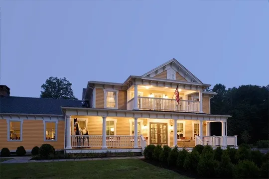 Gladstone Tavern — New American restaurant in Peapack and Gladstone