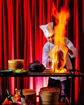 Golden Wuish — Fusion restaurant in New York
