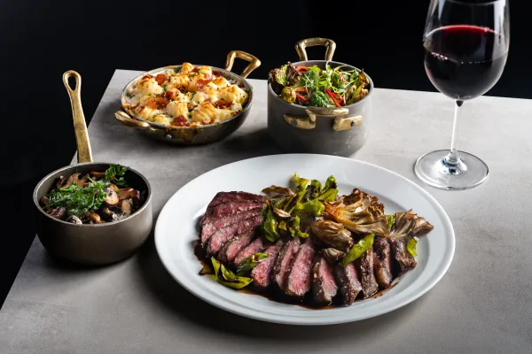 Gordon Ramsay’s Hell’s Kitchen — Steak, Tasting Menu, Top Hotel Restaurant restaurant in London