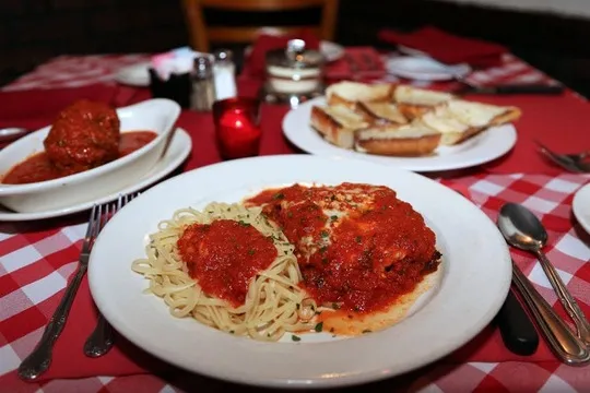 GP’s Restaurant — Italian restaurant in Guttenberg