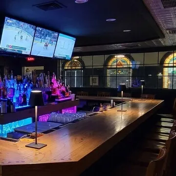Grand Saloon — American restaurant in Clifton