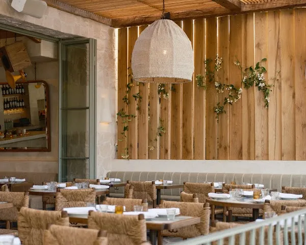 Great White - Manhattan Beach — Californian restaurant in Manhattan Beach