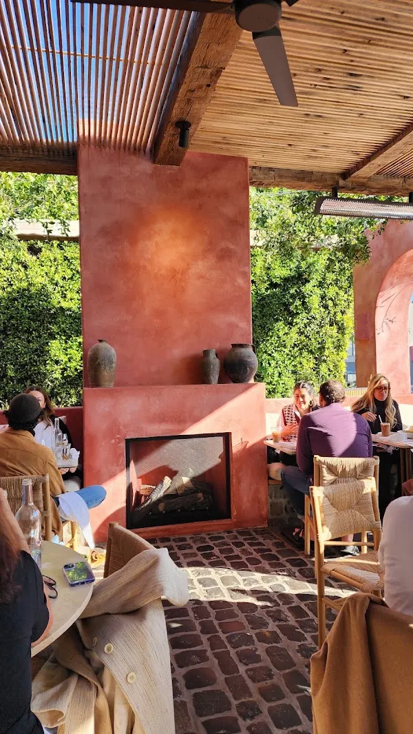 Great White - Melrose — Californian restaurant in Los Angeles