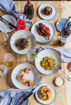 grove — Modern restaurant in Grand Rapids
