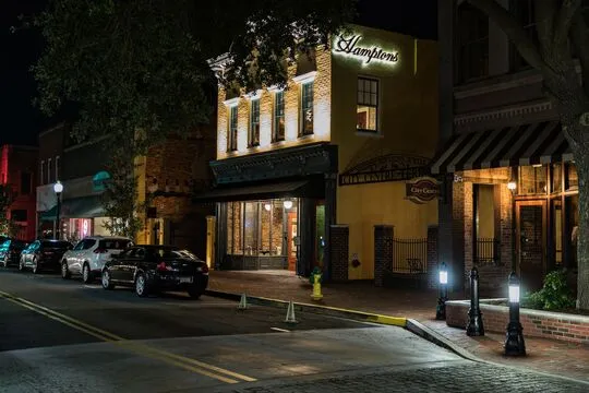 Hamptons - Sumter — American restaurant in Sumter