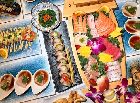 Hanami AYCE Sushi — Sushi restaurant in Austin