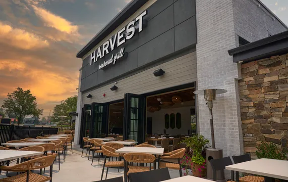 Harvest Seasonal Grill & Wine Bar North Wales — American restaurant in North Wales