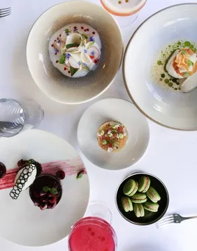 Hawks — New American restaurant in Sacramento