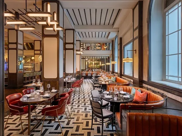 Hawthorn Dining Room & Bar — Canadian restaurant in Calgary