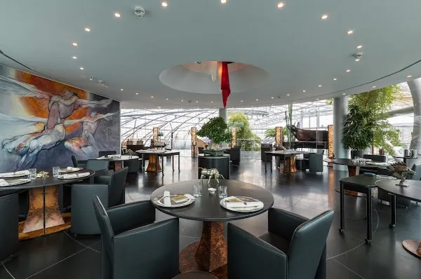 Ikarus Im Hangar 7 — Fine-Dining restaurant in Salzburg