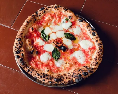 Il Leone — Italian / Pizza restaurant in New York